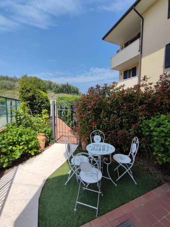 Private Garden Giardino Privato A Bardolino - House Amorino Bagian luar foto
